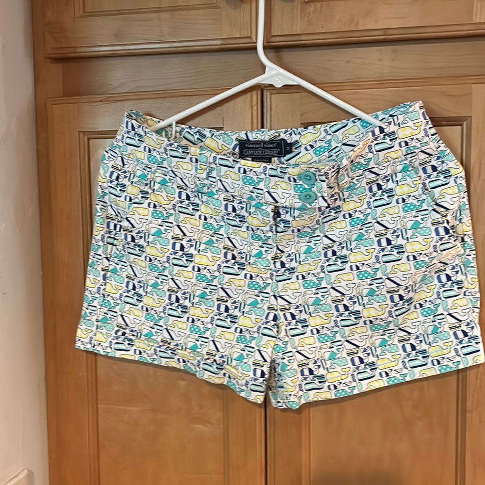 Vineyard Vines Kentucky Derby shorts